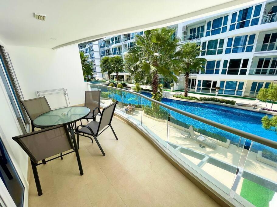 Large Luxury, Pool View, Grand Avenue, Pattaya - 202 Apartment Exterior foto