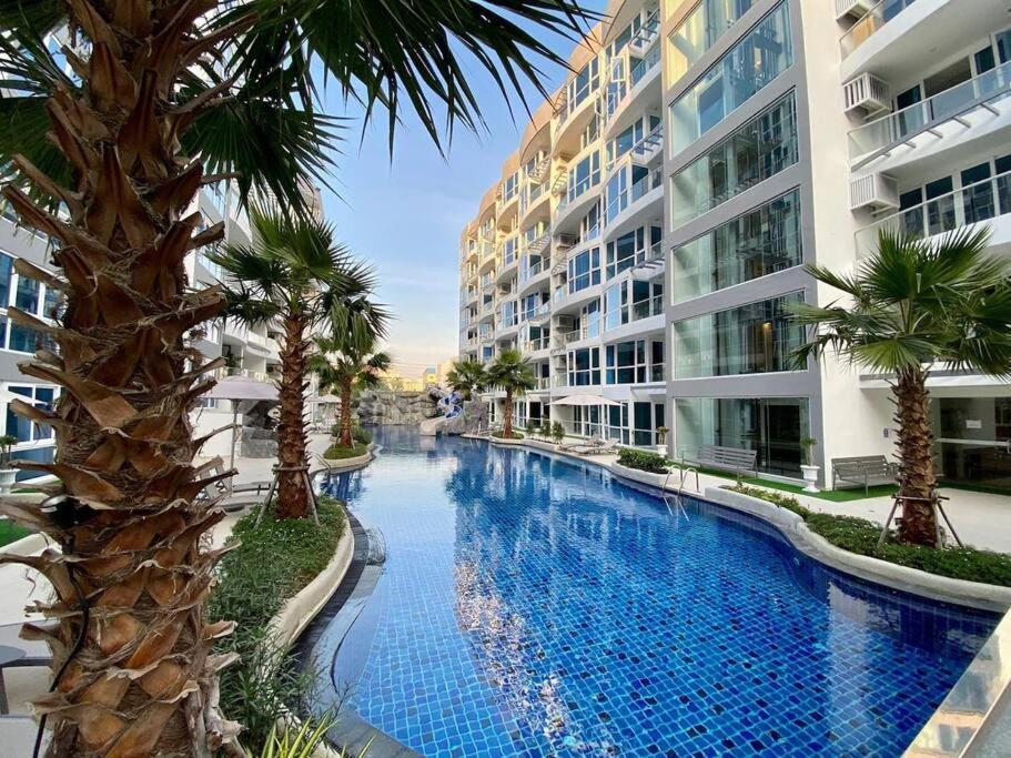 Large Luxury, Pool View, Grand Avenue, Pattaya - 202 Apartment Exterior foto