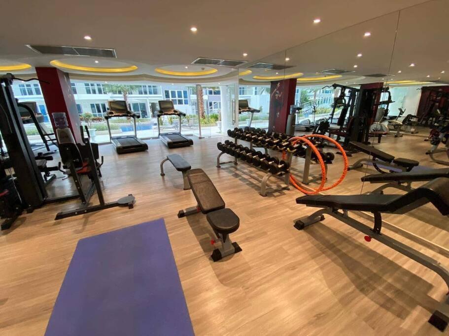 Large Luxury, Pool View, Grand Avenue, Pattaya - 202 Apartment Exterior foto